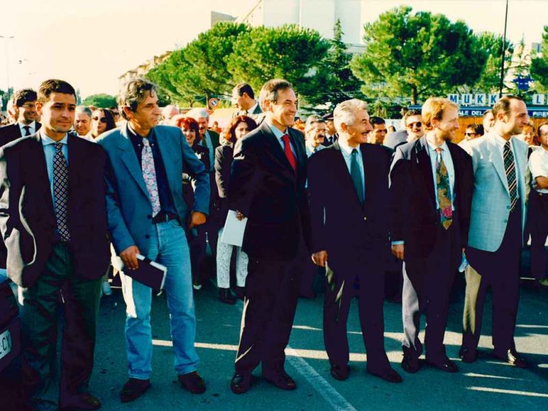 sindaco_giovani_doddoli_alla_fiera_del_1995